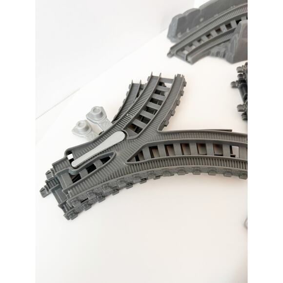 Thomas & Friends TrackMaster Railway Builder Bucket playset. - Picture 8 of 16